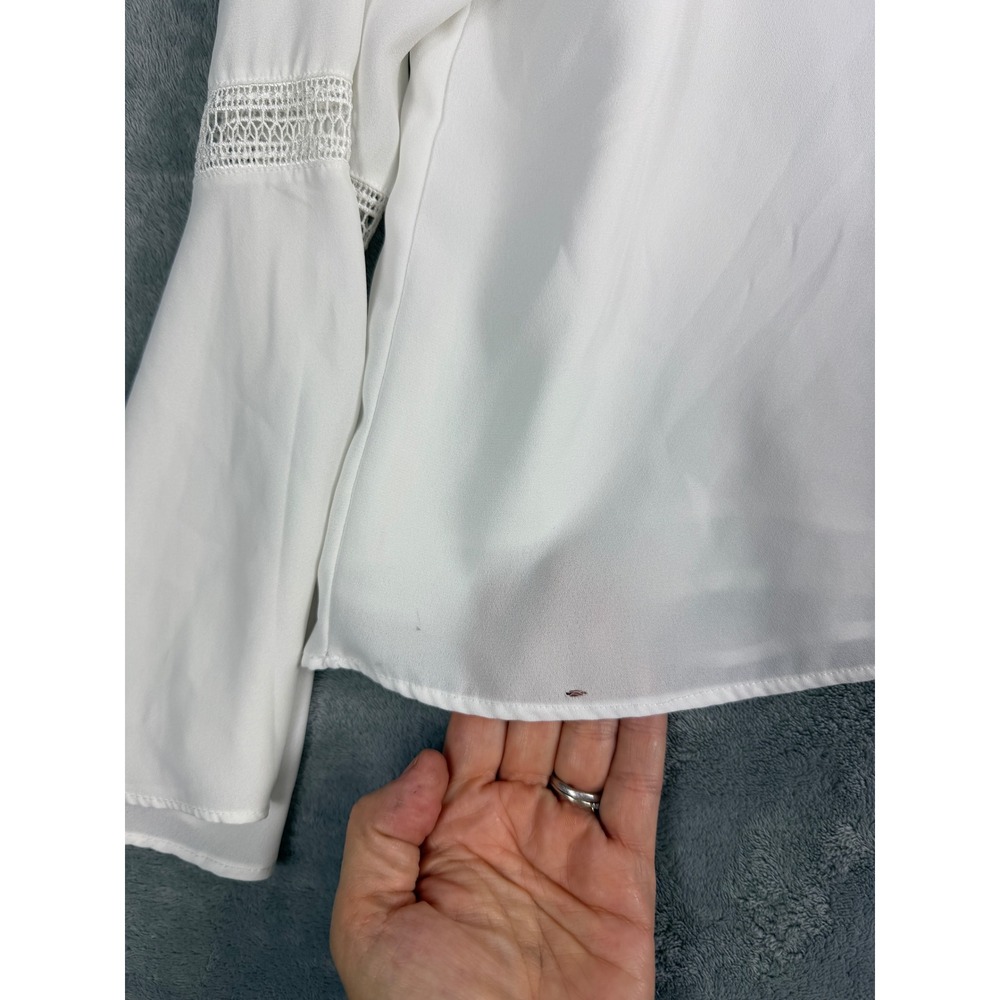 St. Tropez West Womens Large White Blouse Bell Sleeve Lace Trim Boho Top - Picture 5 of 13